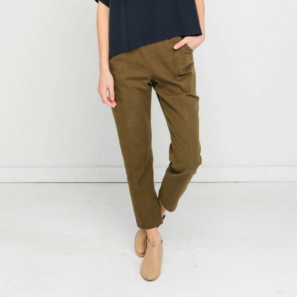 Elizabeth Suzann Pants - Elizabeth Suzann Clyde Work Pants in Olive Cotton Twill, Size 4-Tall